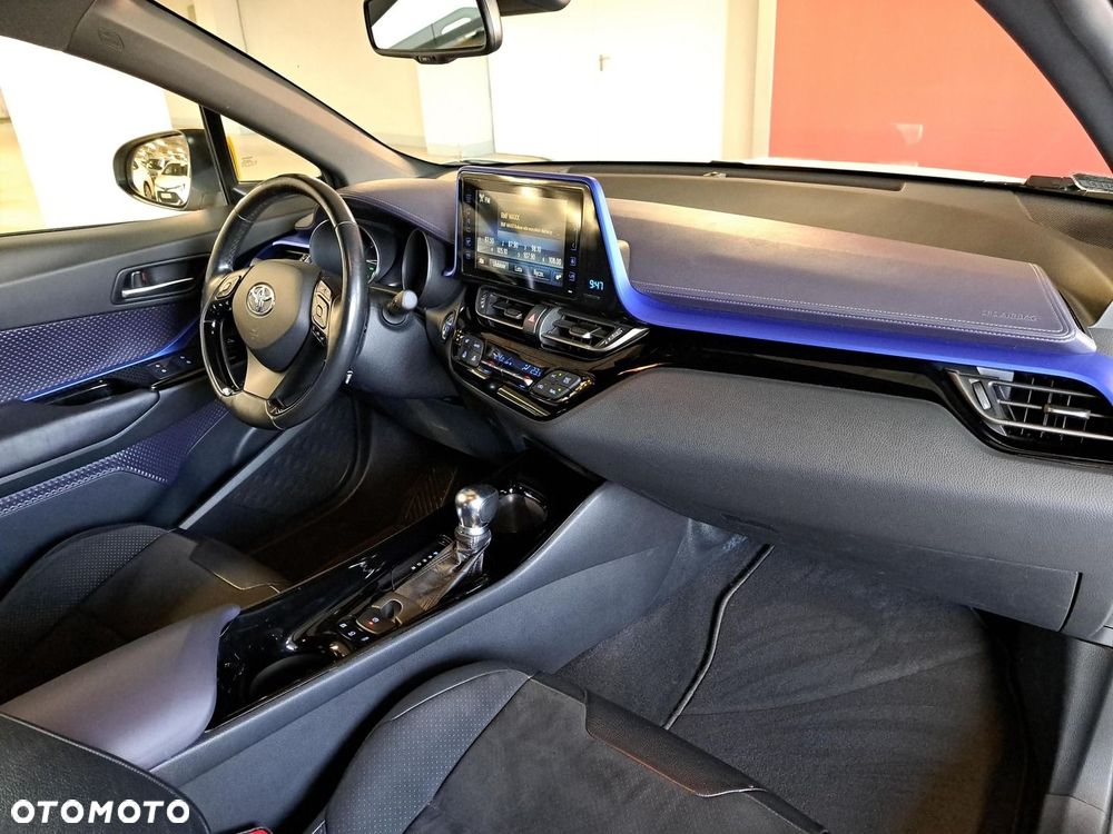 Toyota C-HR 1.8 Hybrid Dynamic - 16