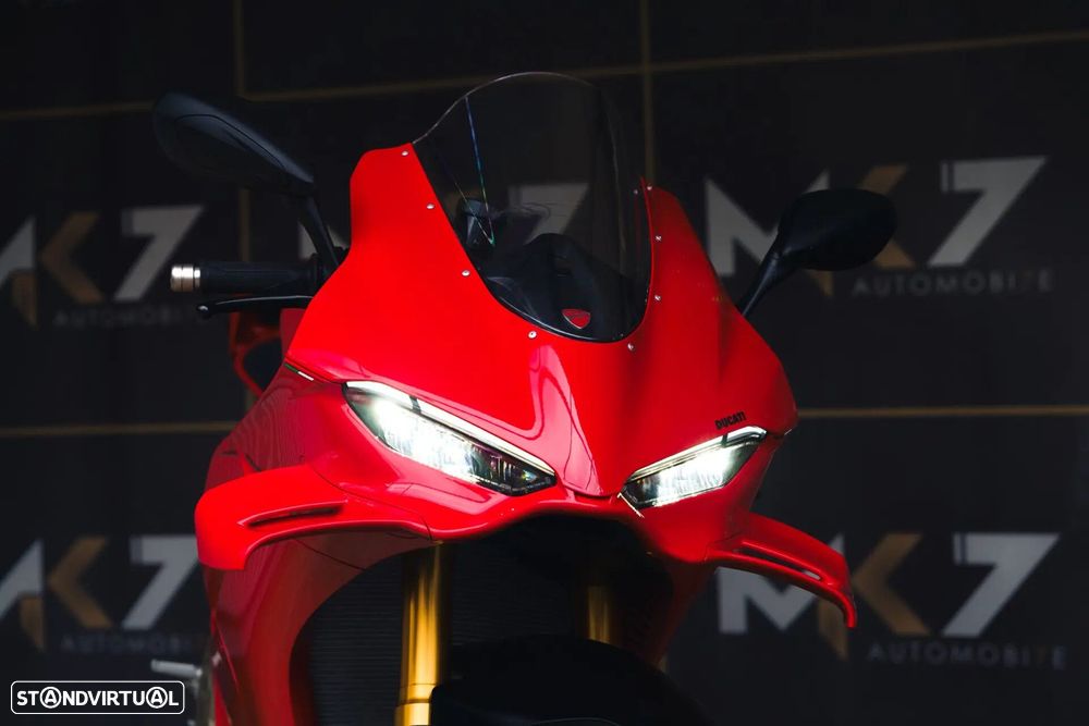 Ducati Panigale V4 S - 11