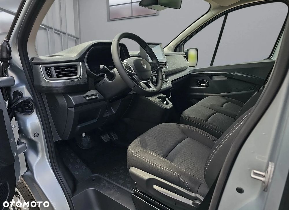 Renault Trafic - 10