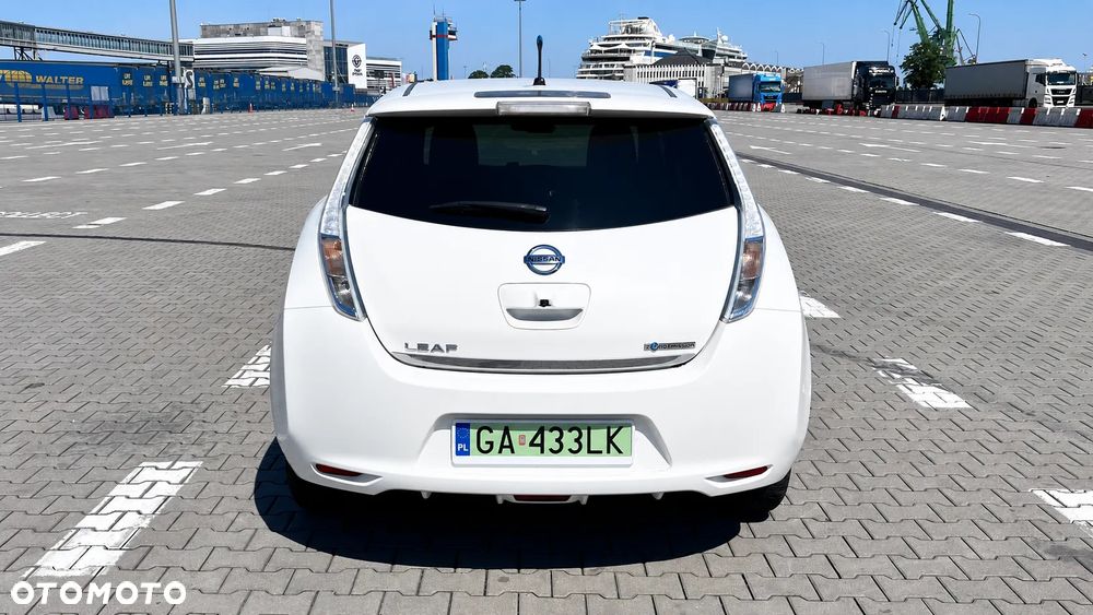 Nissan Leaf 24kWh Tekna - 6