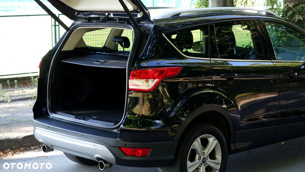 Ford Kuga 1.5 EcoBoost 2x4 Titanium - 34