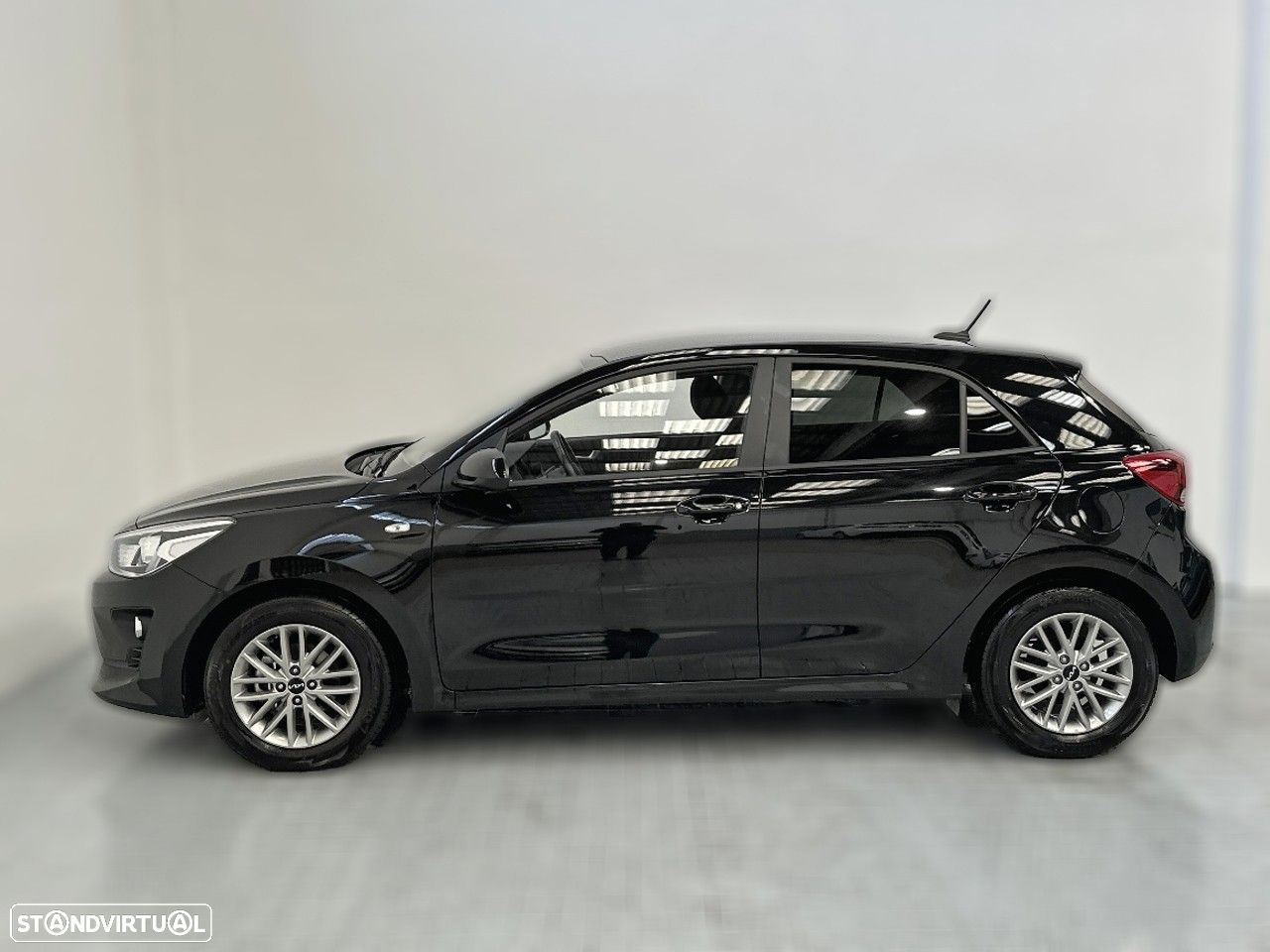 Kia Rio 1.2 CVVT Urban - 4