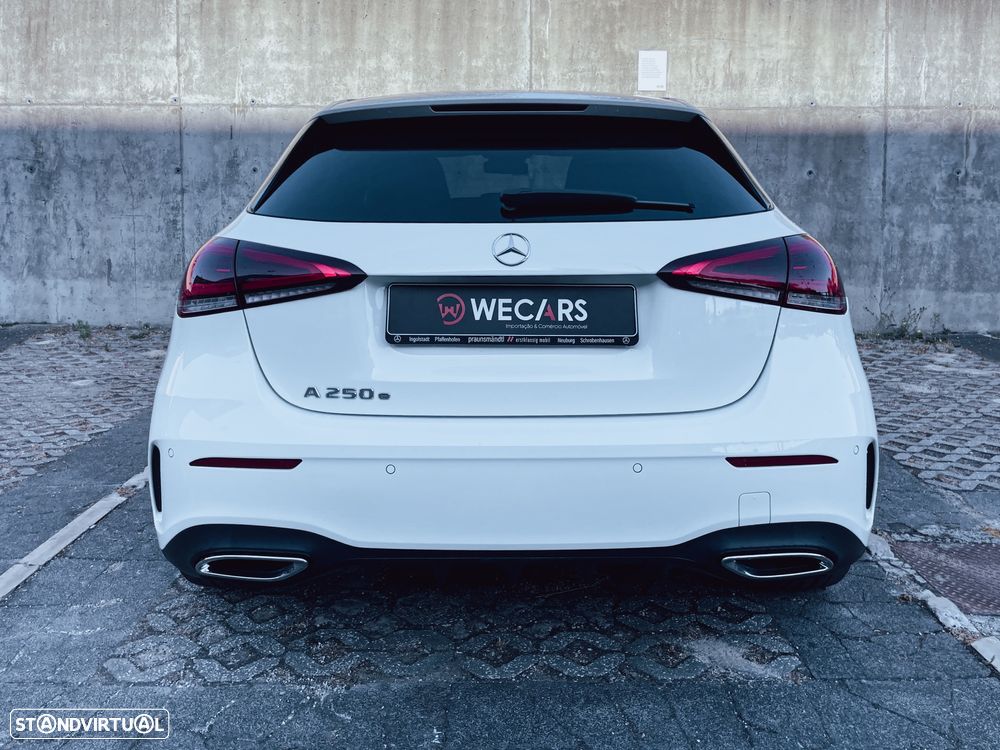 Mercedes-Benz A 250 e 8G-DCT Edition AMG Line - 21