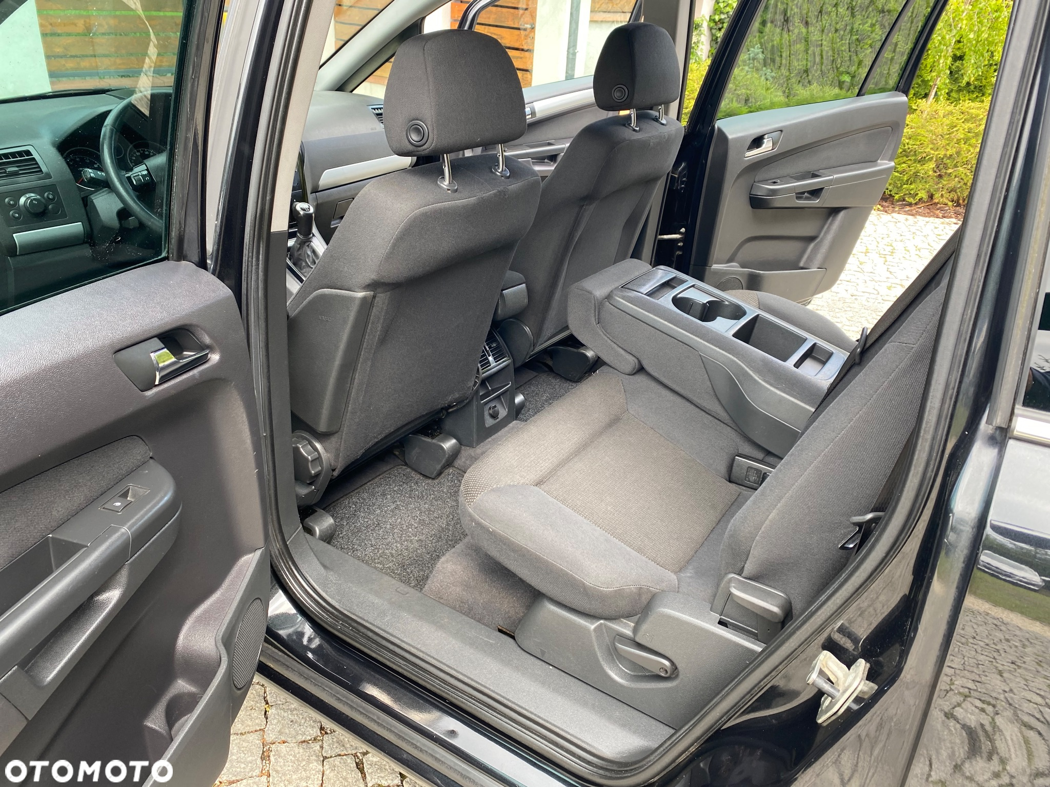 Opel Zafira - 27