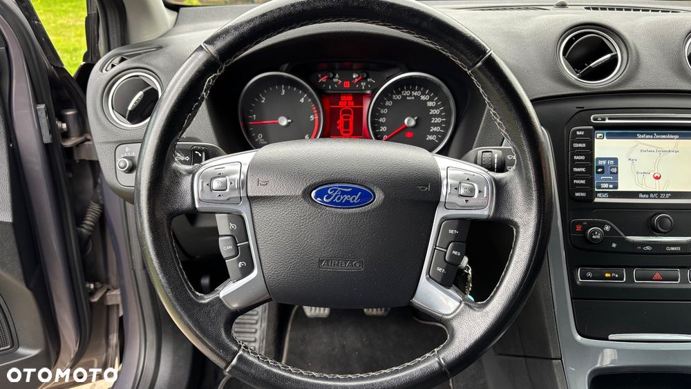 Ford Mondeo - 11