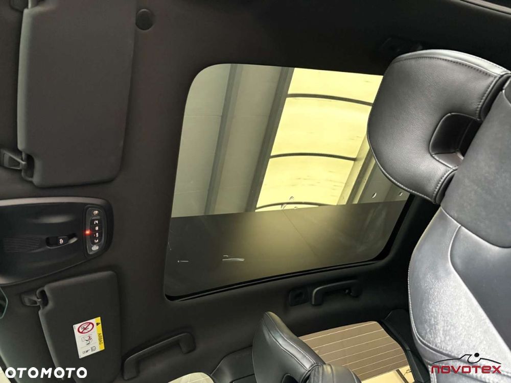 Volvo V40 T4 Momentum - 14