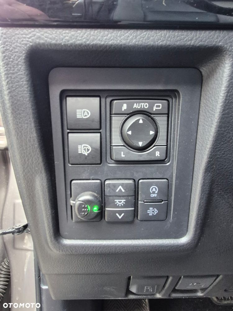 Toyota Land Cruiser LC 2.8 D-4D Executive - 19