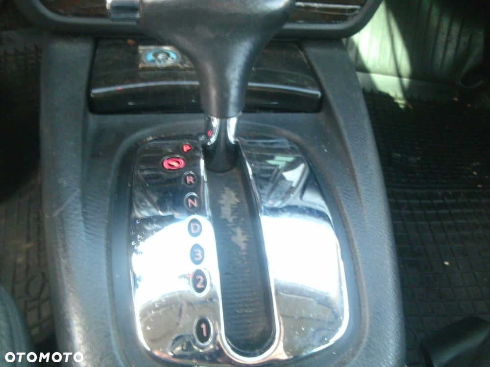 Volkswagen Passat - 7