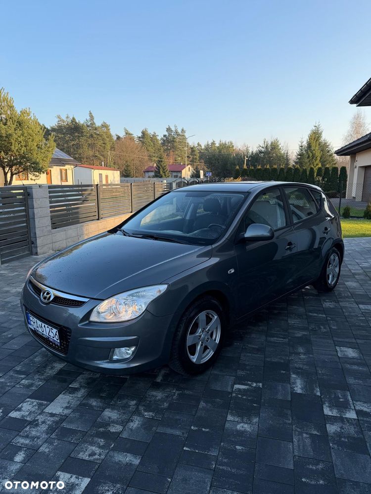 Hyundai i30 1.6 blue Comfort - 1