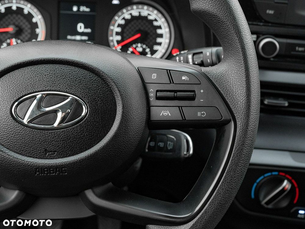 Hyundai i20 1.2 Pure - 17