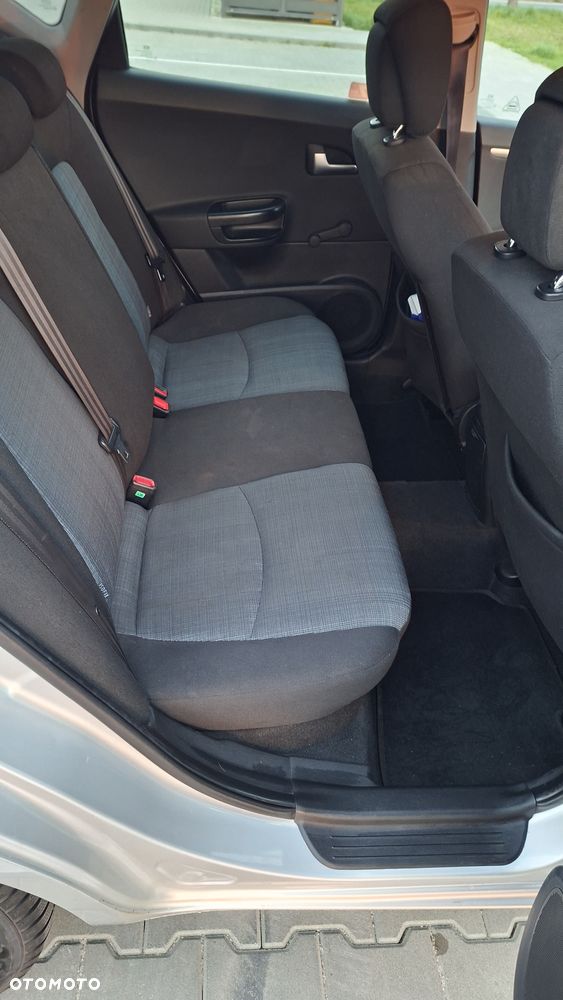 Kia Ceed 1.6 Crdi Comfort - 8