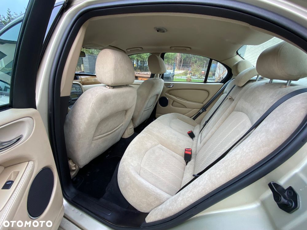 Jaguar X-Type 2.0 D Entry/Classic - 8