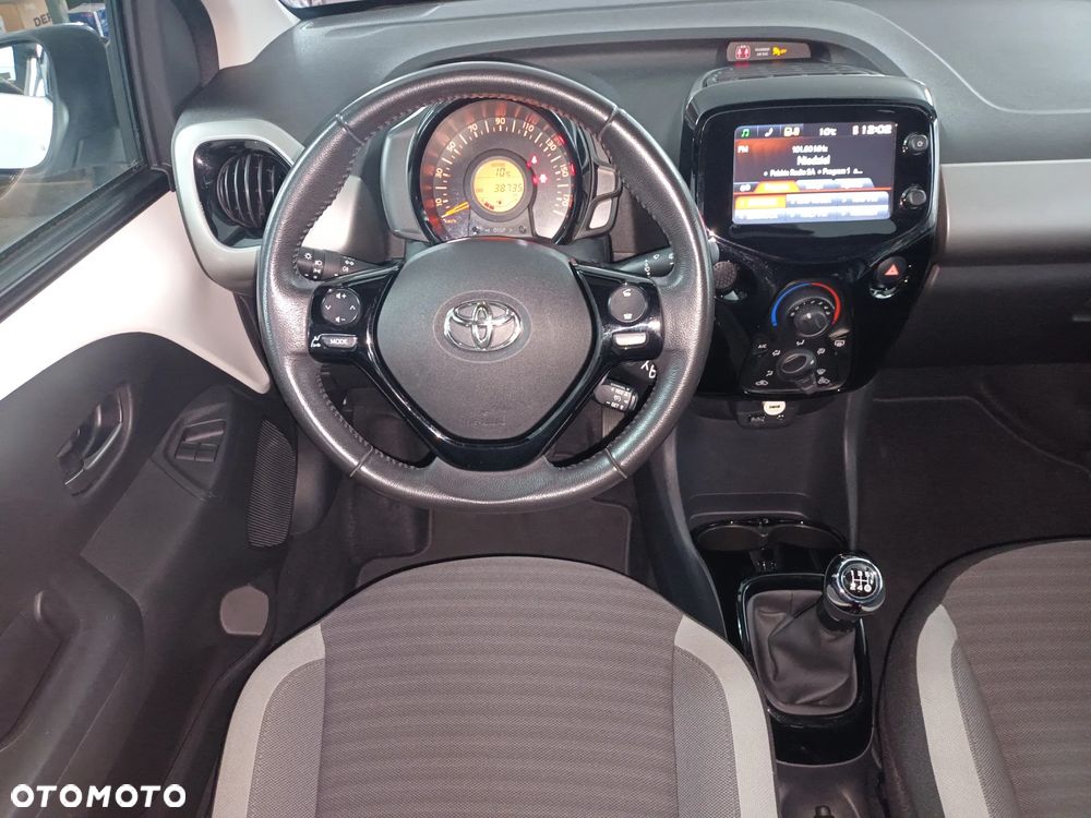 Toyota Aygo 1.0 VVT-i Color Edition - 12