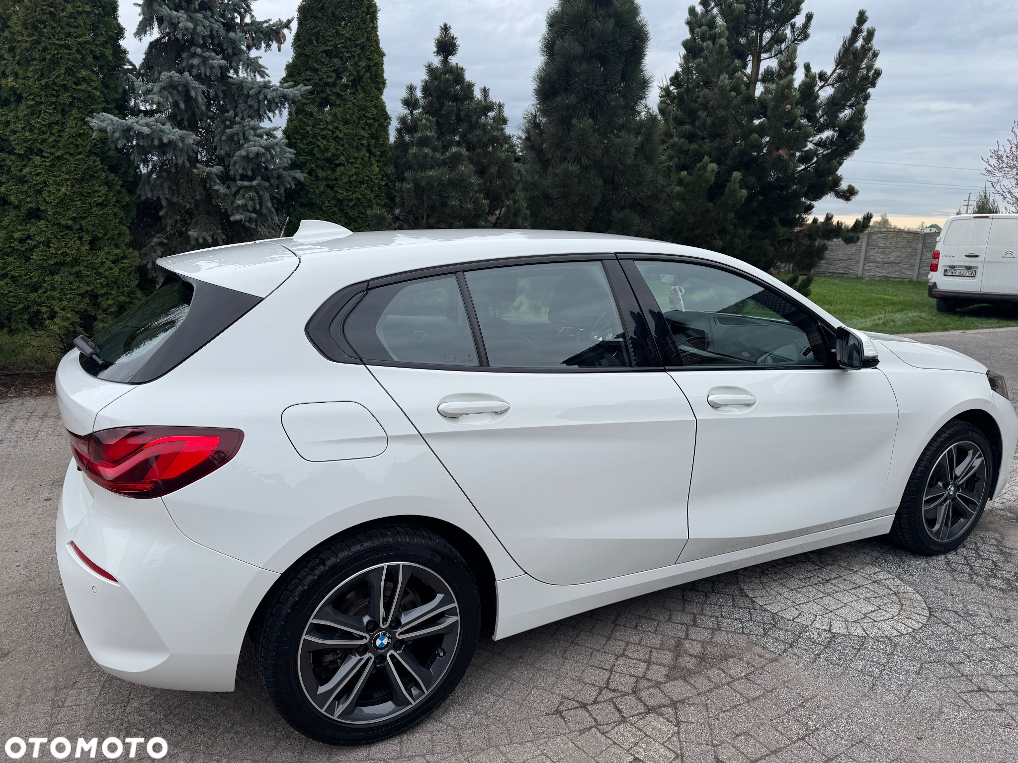 BMW Seria 1 118i Sport Line - 16
