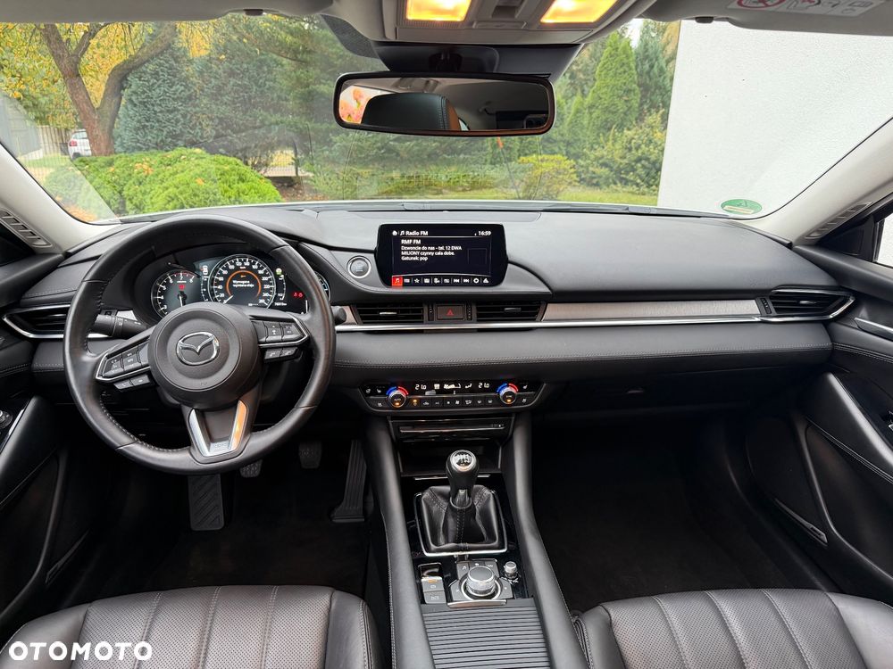 Mazda 6 - 18