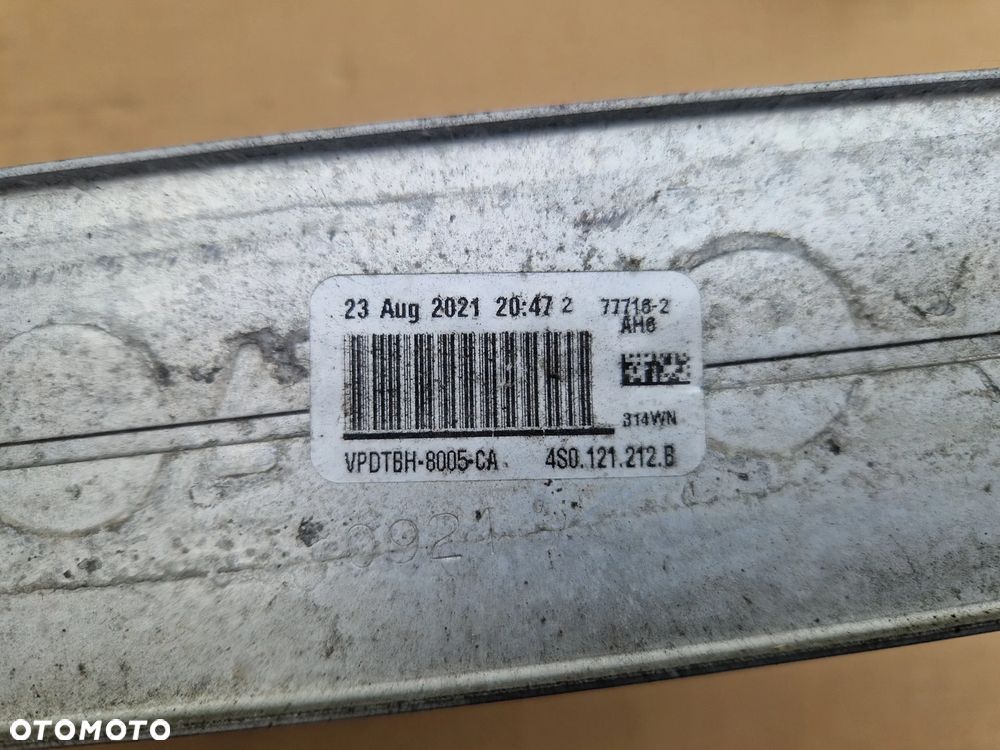 Audi R8 4S0 chłodnica wody 4S0121212B - 8
