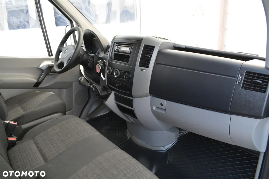 Mercedes-Benz Sprinter 313 CDI DOKA LIFT - 28