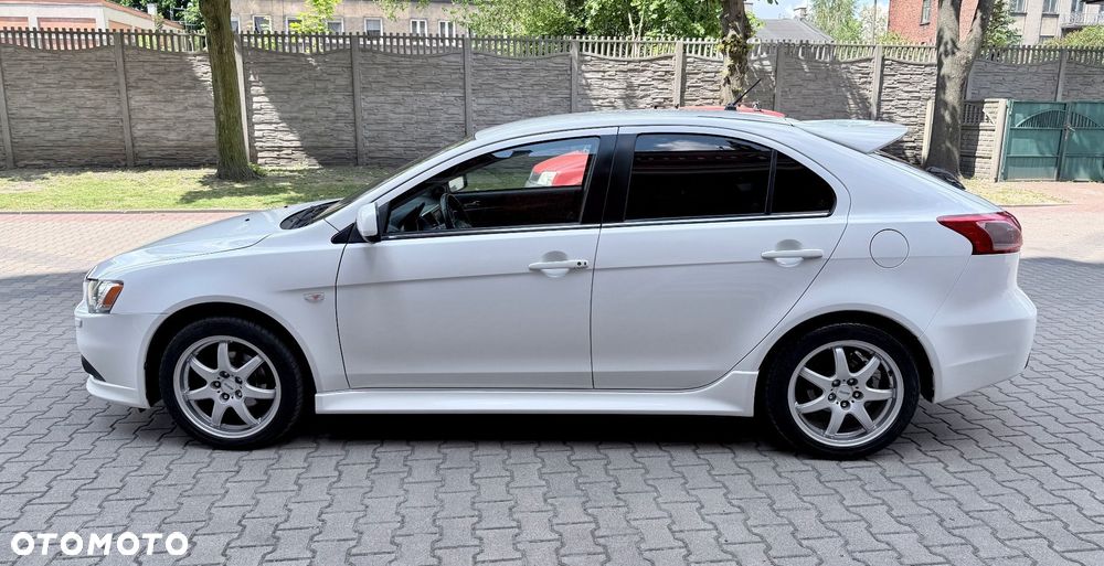 Mitsubishi Lancer 1.8 CVT Instyle - 21