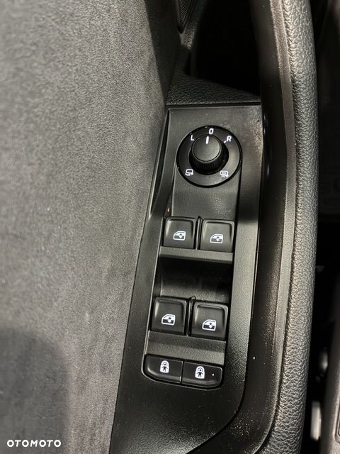 Skoda Superb 2.0 TSI Sportline DSG - 36