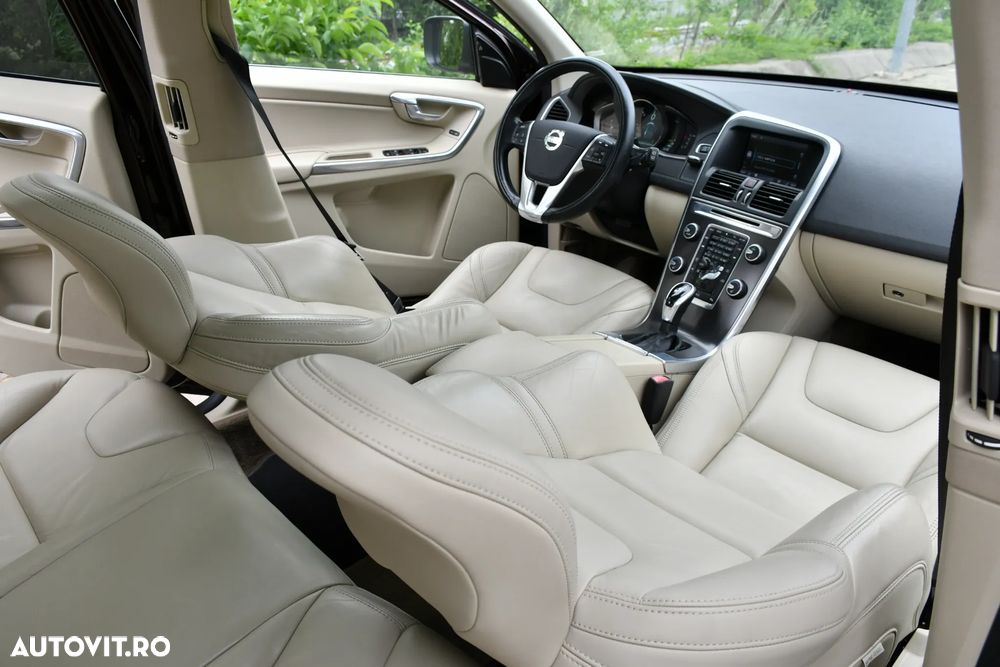 Volvo XC 60 D3 Geartronic Summum - 22