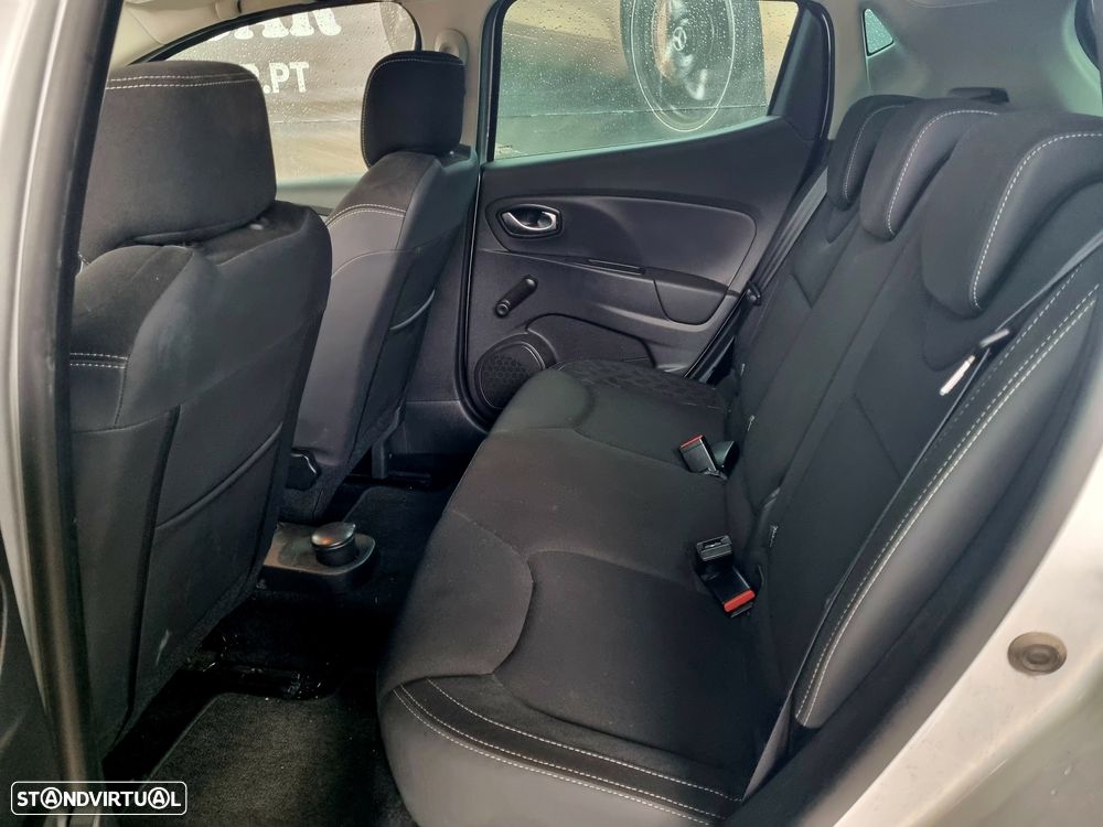 Renault Clio 0.9 TCe Limited Bi-Fuel - 4
