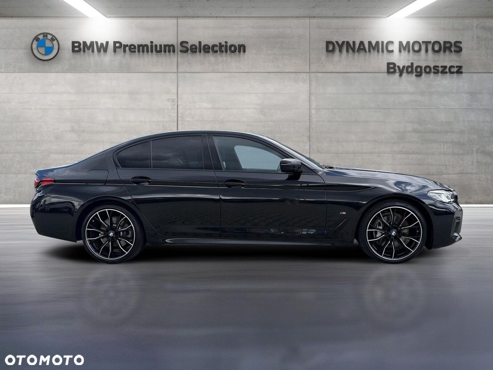 BMW Seria 5 530d xDrive mHEV M Sport sport - 8