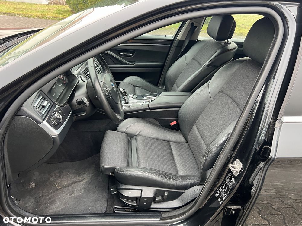 BMW Seria 5 520d - 27
