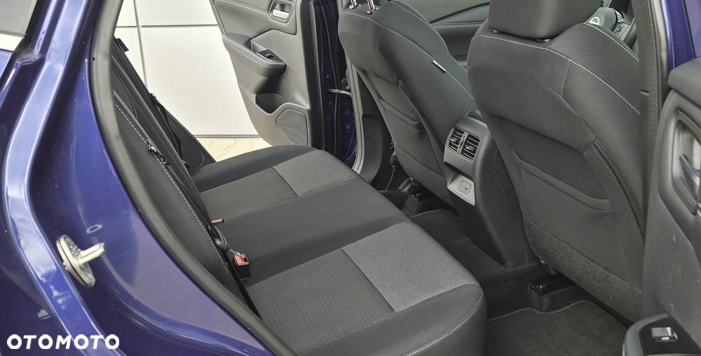 Nissan Qashqai 1.3 DIG-T N-Connecta EU6d - 28