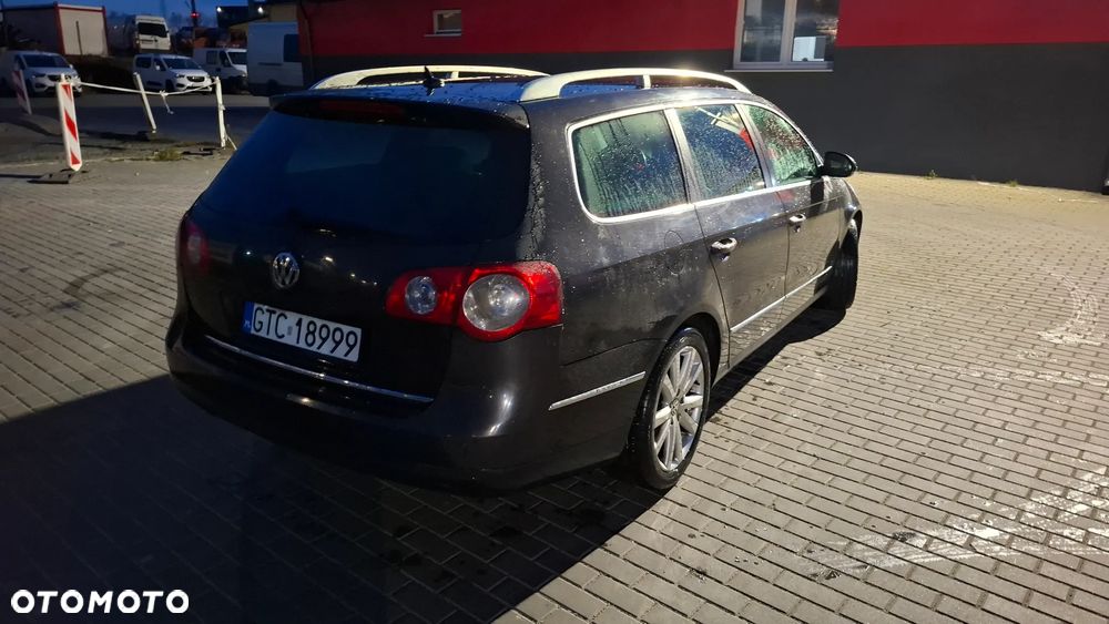 Volkswagen Passat 2.0 TDI DPF DSG Highline - 3