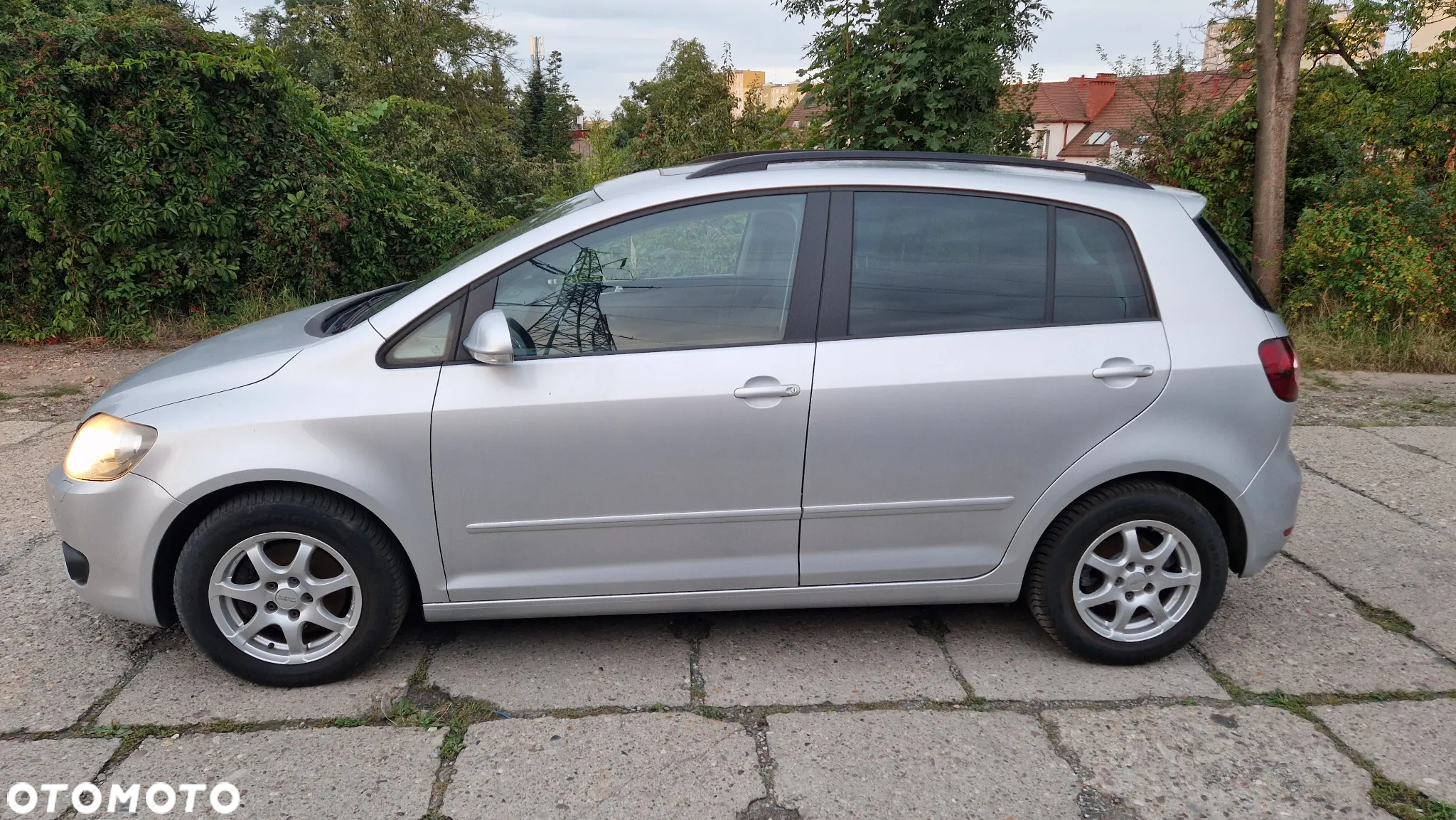 Volkswagen Golf Plus 2.0 TDI Comfortline - 2