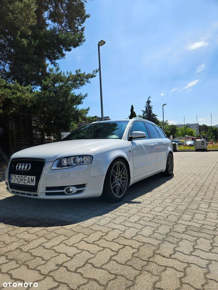Audi A4 Avant 2.0 TDI DPF Quattro - 17
