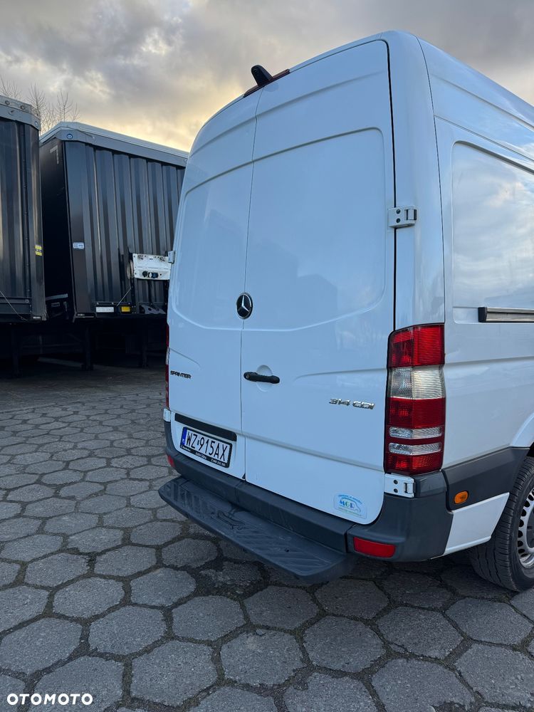 Mercedes-Benz Sprinter - 5