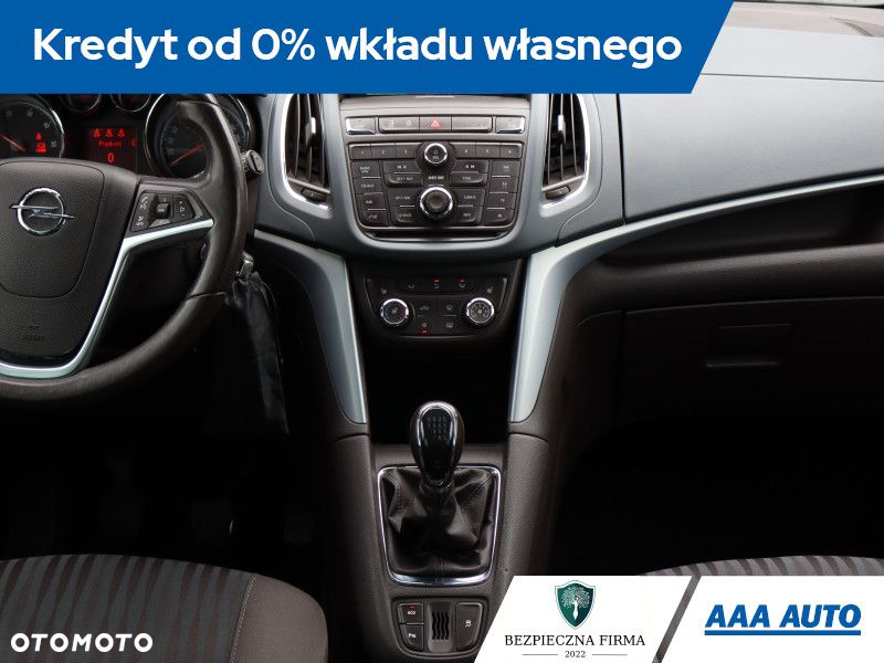 Opel Zafira - 13