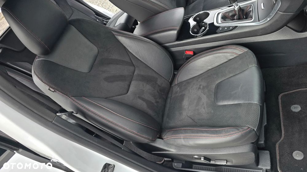 Ford S-Max 2.0 EcoBlue ST-Line - 31