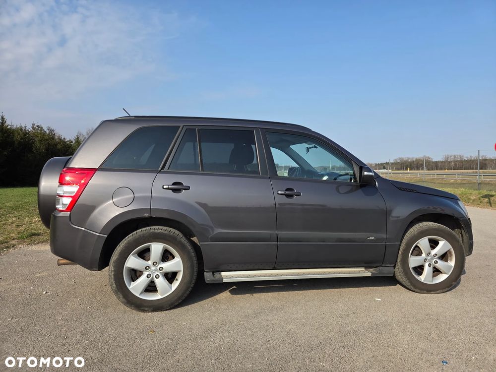 Suzuki Grand Vitara - 4