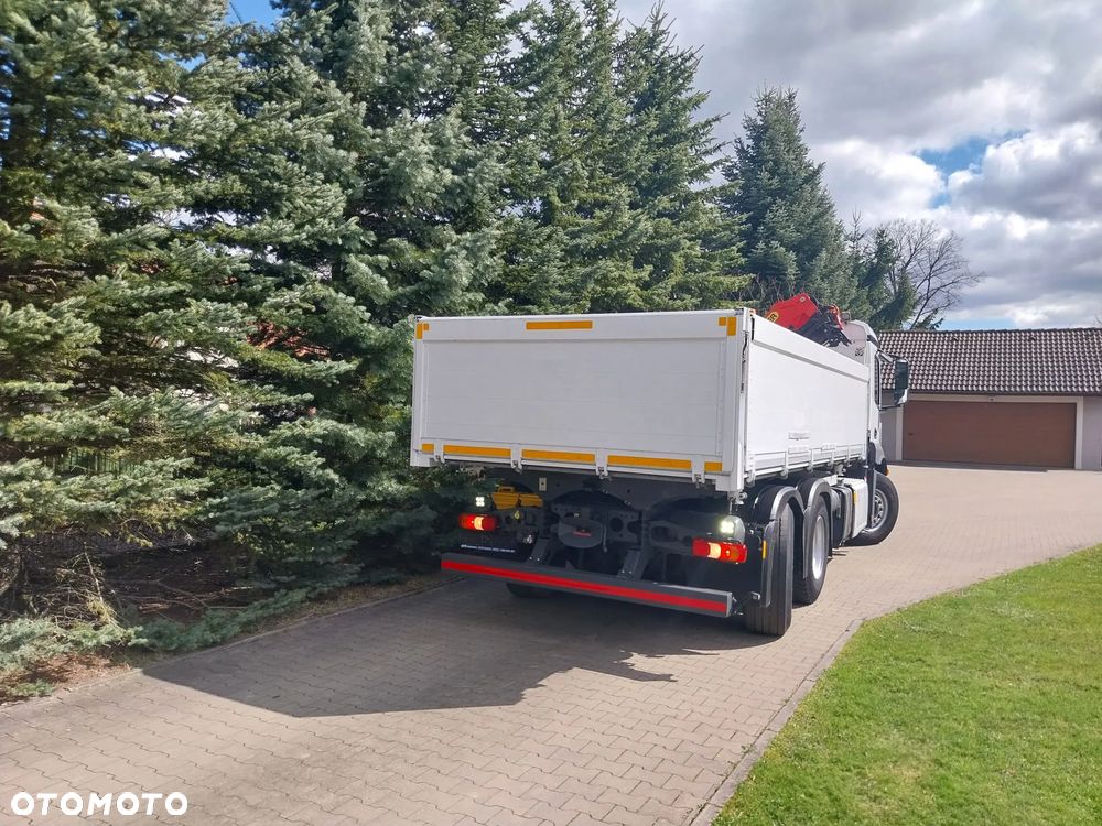 Mercedes-Benz 3-str. wywrotka z PALFINGER PK 19001 - 4