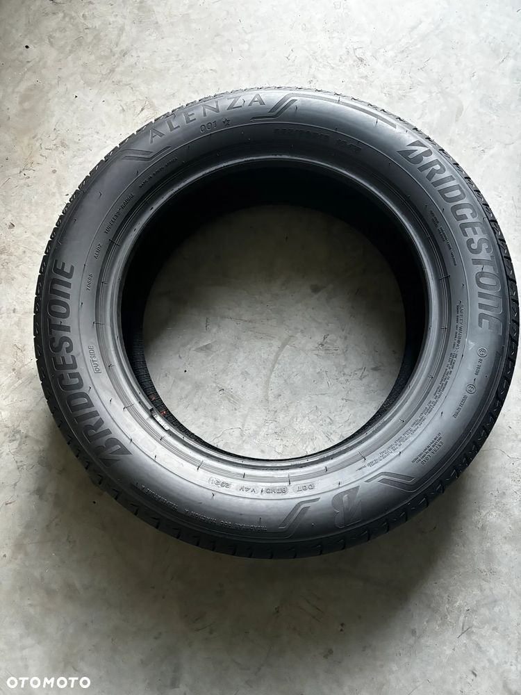 Opony letnie Bridgestone Alenza 001 - 225/60R18 - 3