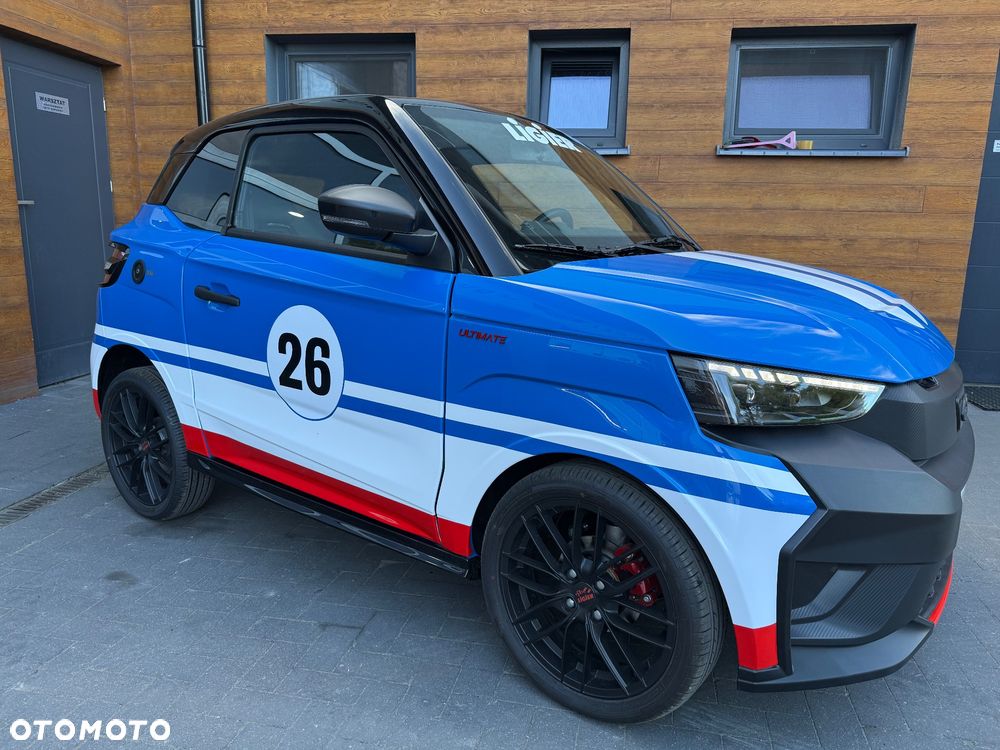 Ligier JS50 - 2