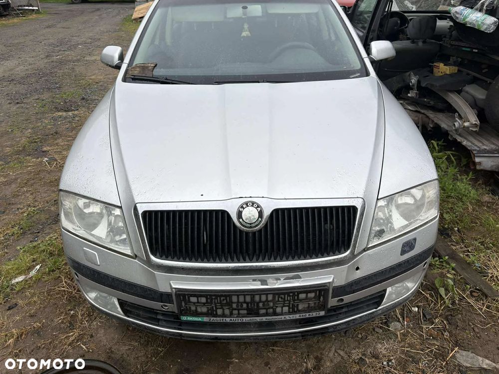części do  Skoda Octavia II 5-drzwi 2.0 tdi maska klapa zderzak silnik skrzynia - 2