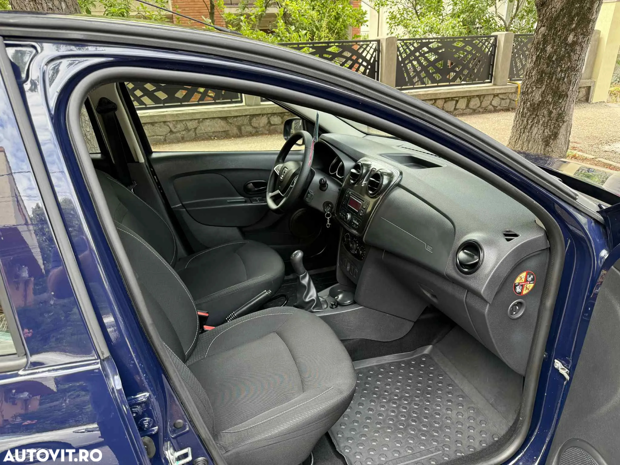 Dacia Sandero 1.0 SCe SL PLUS - 10
