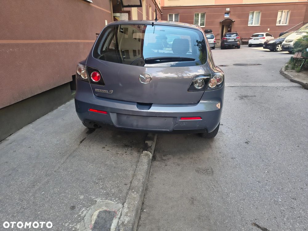 Mazda 3 - 5