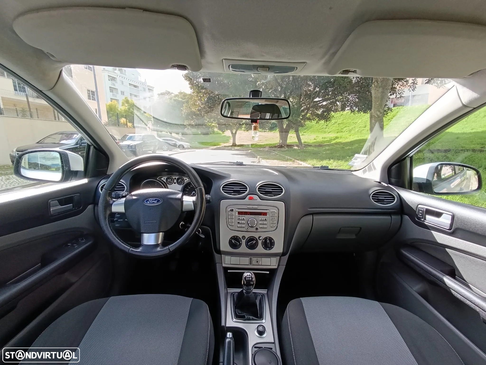 Ford Focus SW 1.6 TDCi Sport - 12