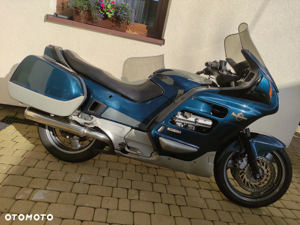 Honda ST
