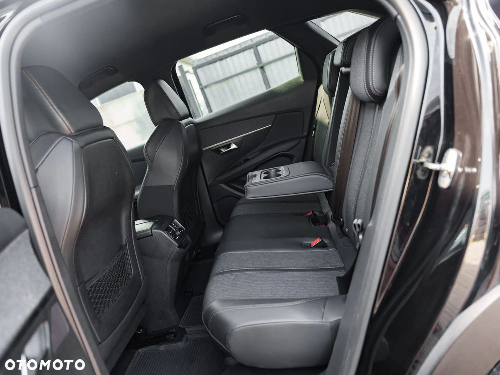 Peugeot 3008 1.5 BlueHDi GT Pack S&S EAT8 - 15
