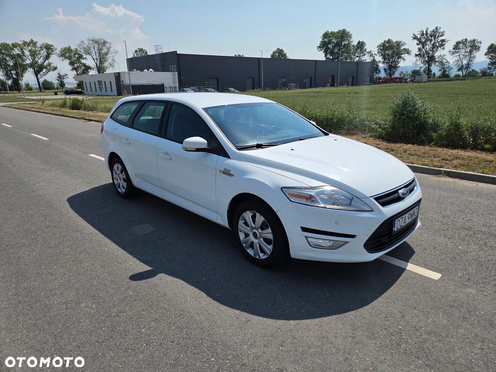 Ford Mondeo 1.6 TDCi Cool & Sound - 4
