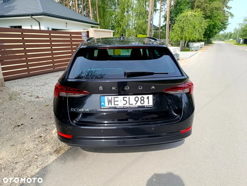 Skoda Octavia 2.0 TDI Ambition DSG - 10
