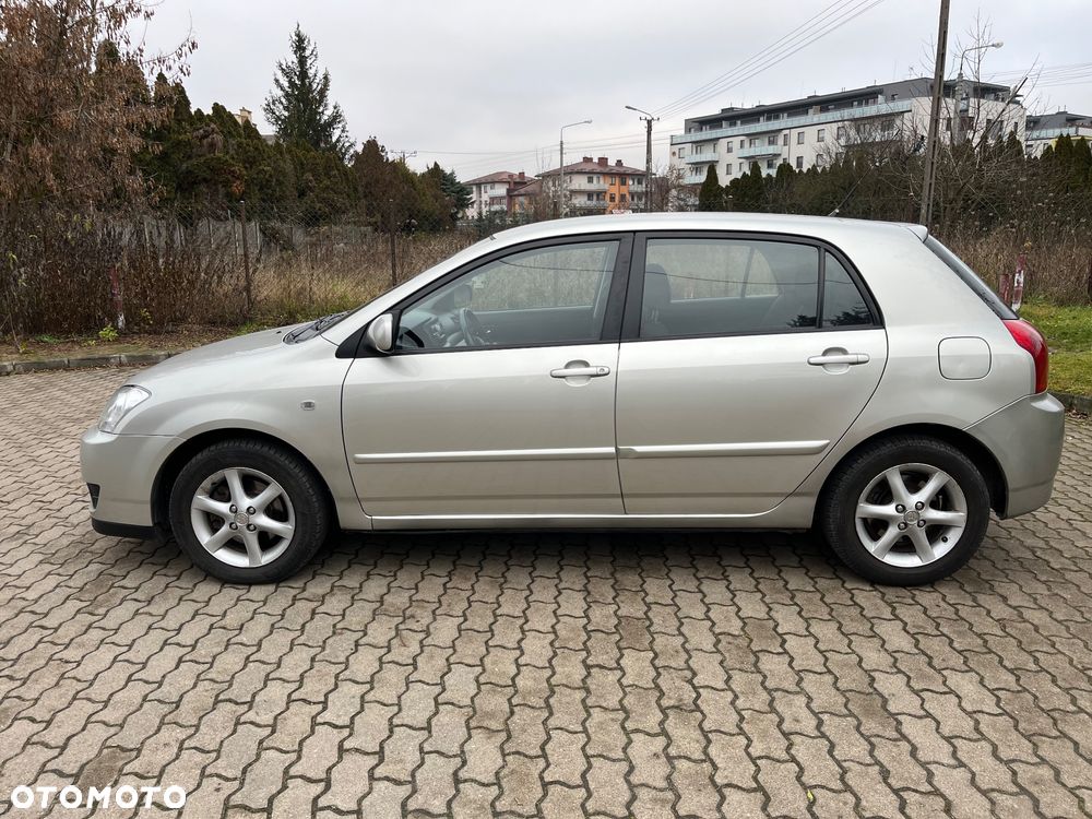 Toyota Corolla 1.4 D-4D - 2