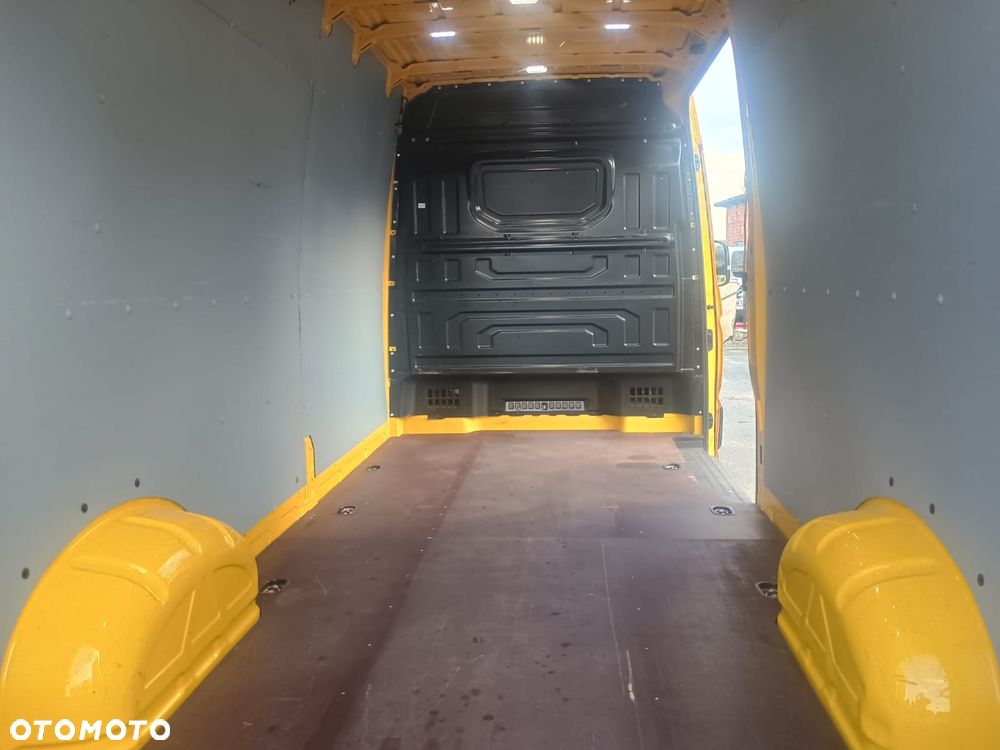 Volkswagen Crafter - 6