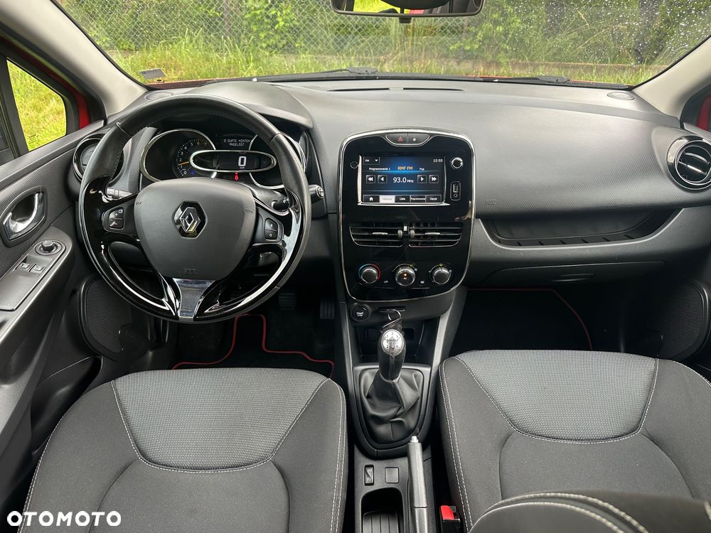 Renault Clio 1.2 16V 75 LIMITED - 15