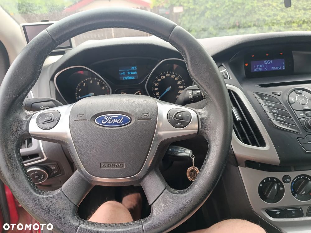 Ford Focus 1.6 Trend - 14